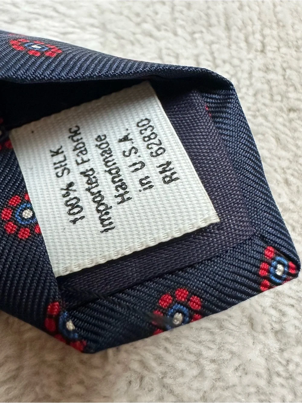 Lands End 100% Silk Tie Navy Red Floral Medallion Preppy Made USA